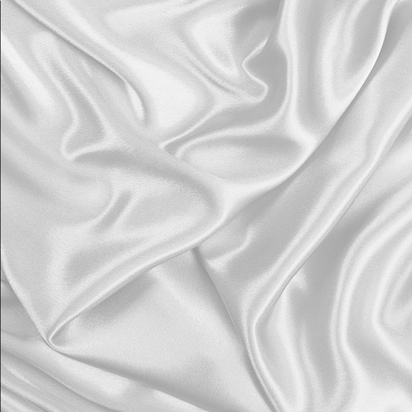 Meet your Posher, Ava - Picture 1 of 1